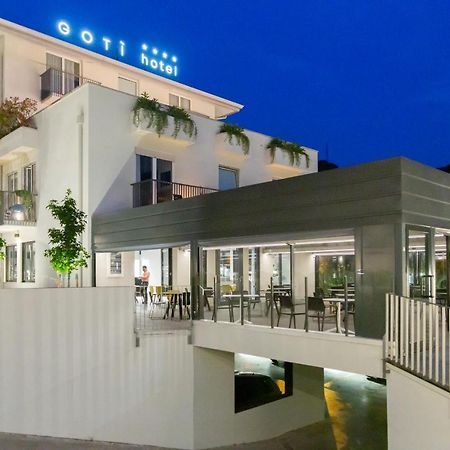 Goti Hotel Torbole Sul Garda Kültér fotó