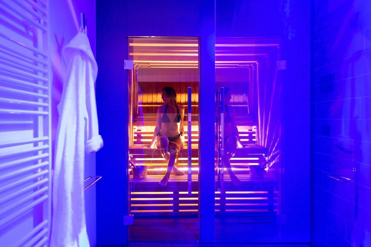 Goti Hotel Torbole Sul Garda Kültér fotó