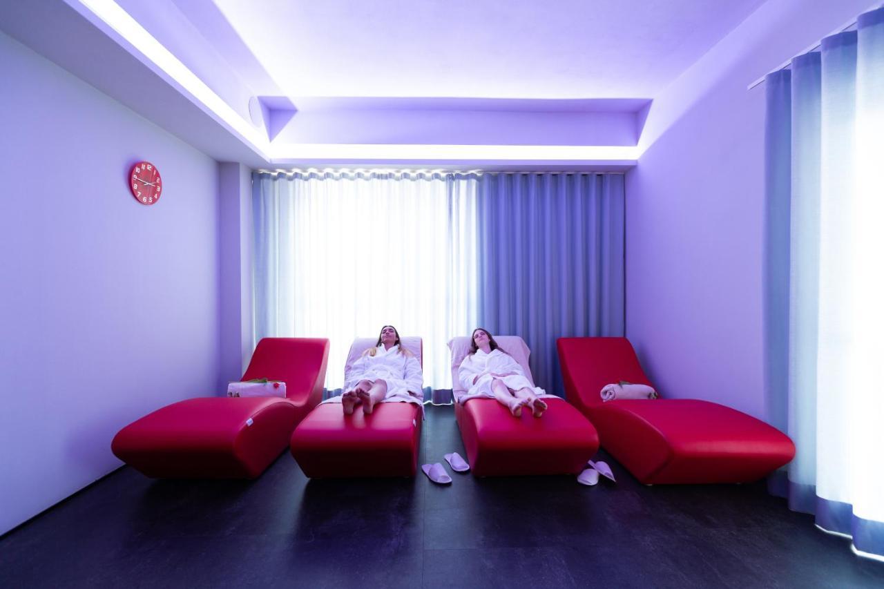 Goti Hotel Torbole Sul Garda Kültér fotó
