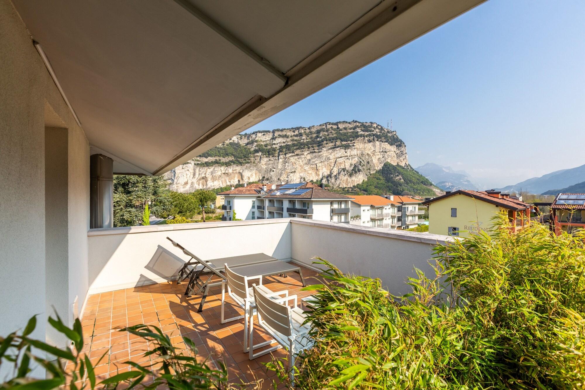 Goti Hotel Torbole Sul Garda Kültér fotó