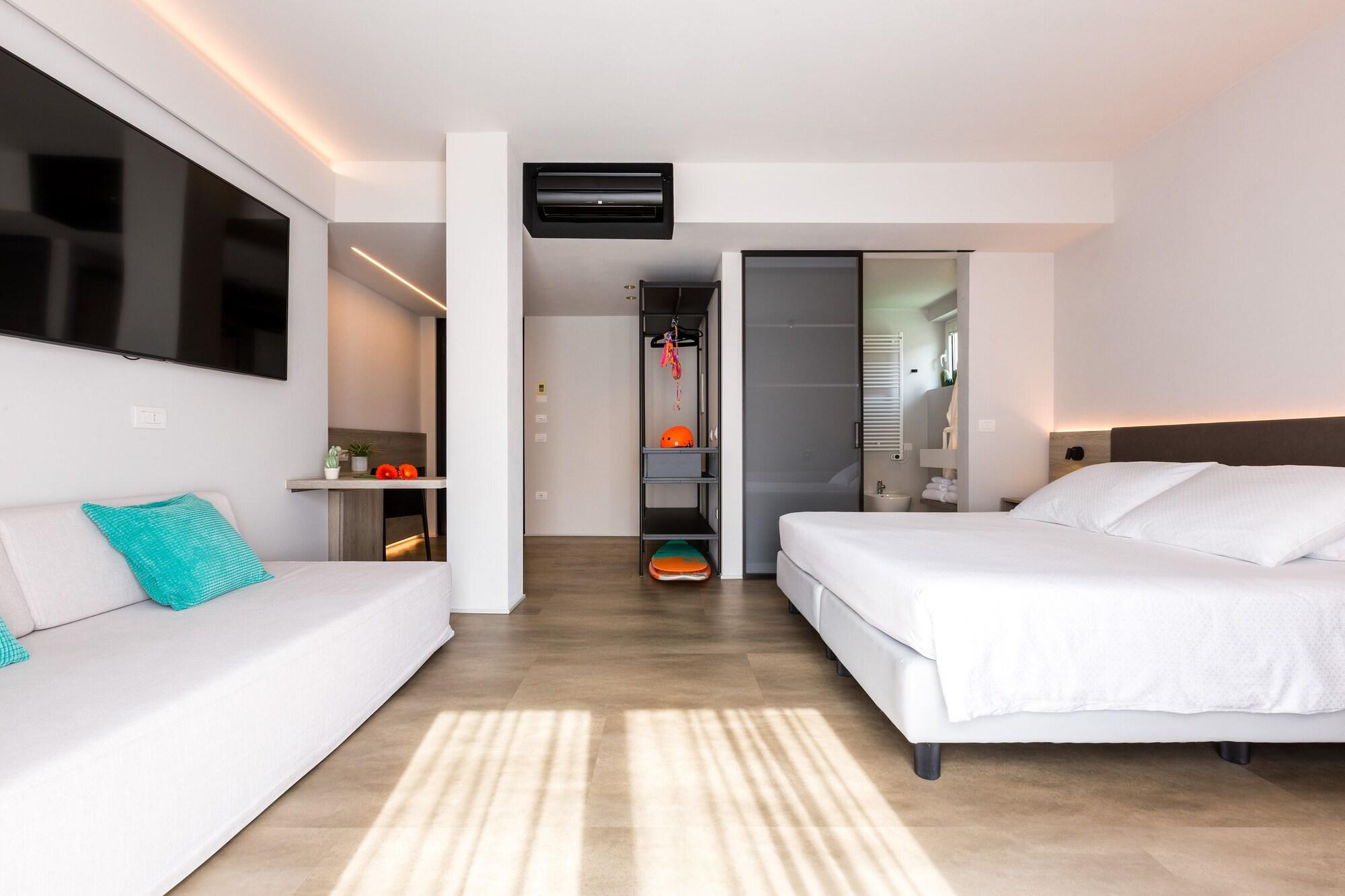 Goti Hotel Torbole Sul Garda Kültér fotó
